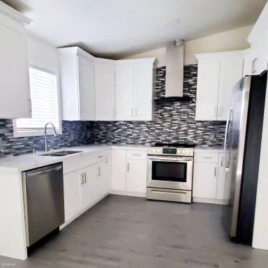 Main picture of 345 Park Hill Dr