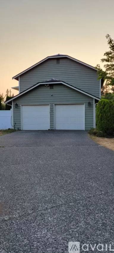 Main picture of 4708 216th St SW