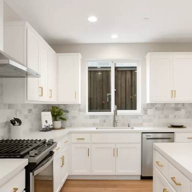 Main picture of 3170 Cortina Dr