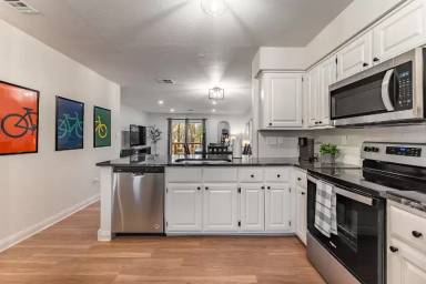 Main picture of 41 Walter Dr
