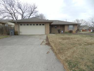 Main picture of 301 NW 63rd St