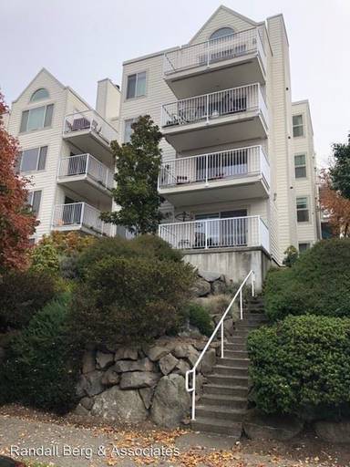 Main picture of 4540 45th Ave SW