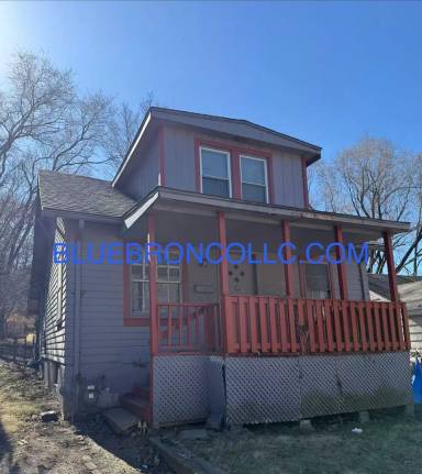 Main picture of 8707 E Smart Ave