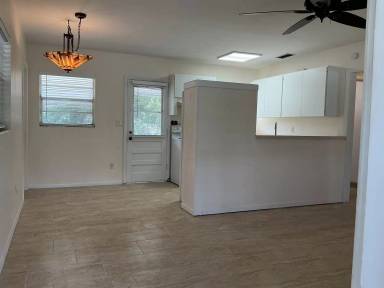 Main picture of 109 Eastway Dr
