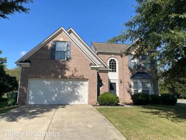 Main picture of 104 Brookhollow Dr