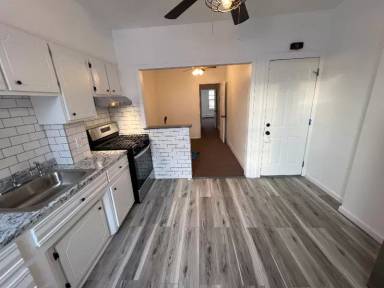 Main picture of 5621 61st St