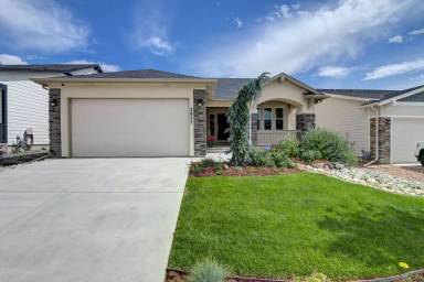 Main picture of 2825 Equine Ct