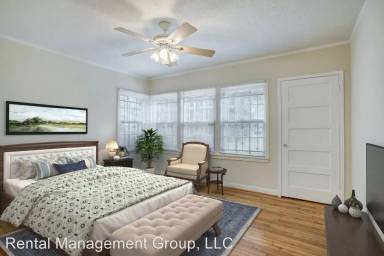 Main picture of 208 W 33rd St