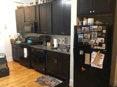 Main picture of 3610 N Claremont Ave