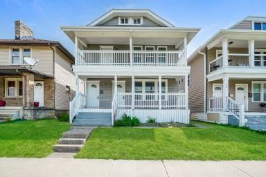 Main picture of 764-766 Kelton Ave Duplex