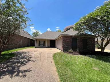 Main picture of 3995 Water Oak Dr