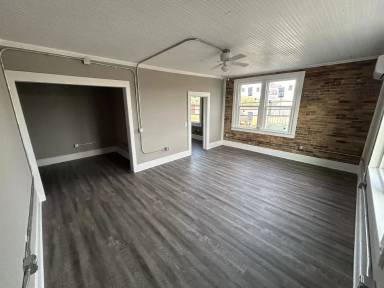 Main picture of 69040 Main St