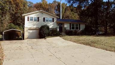 Main picture of 2801 Valley Crest Rd