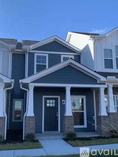 Main picture of 939-947 Ashland Place Dr