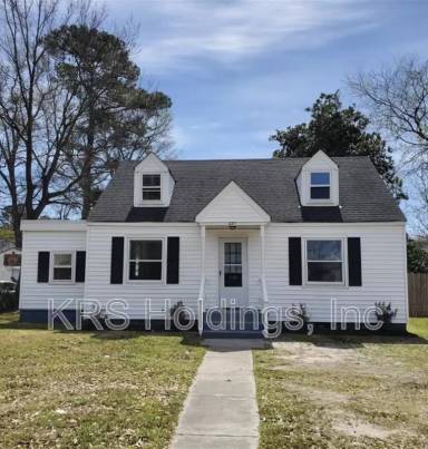 Main picture of 621 W Little Creek Rd