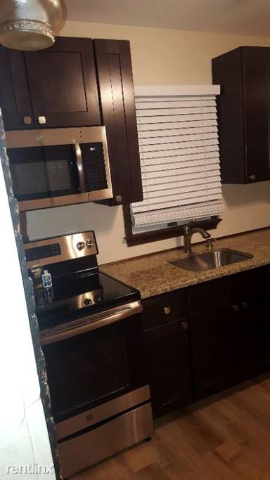 Main picture of 602 Main St