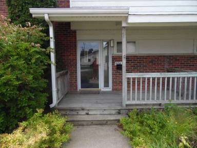 Main picture of 9604A Missouri St