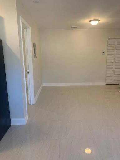 Main picture of 1531 NE 117th St