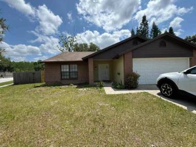 Main picture of 21526 Coot Dr