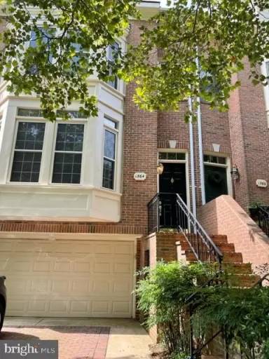 Main picture of 1554 N Colonial Ter