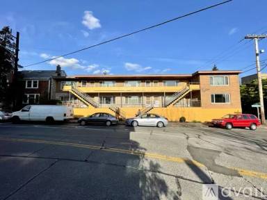 Main picture of 4500 Phinney Ave N