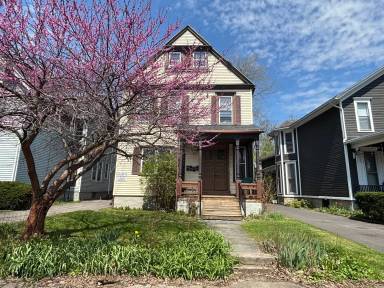 Main picture of 13 Lafayette Park