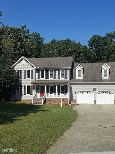 Main picture of 208 Lopez Ln