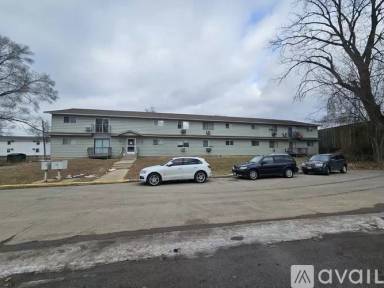 Main picture of 919 Gould St