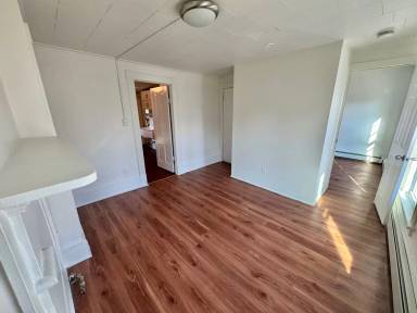 Main picture of 26 Farrington St