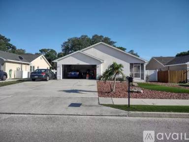 Main picture of 712 Live Oak St