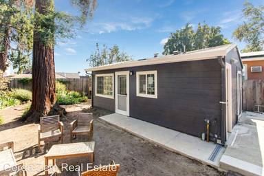 Main picture of 2798 Frazier Ave