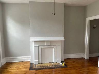 Main picture of 389 40th St