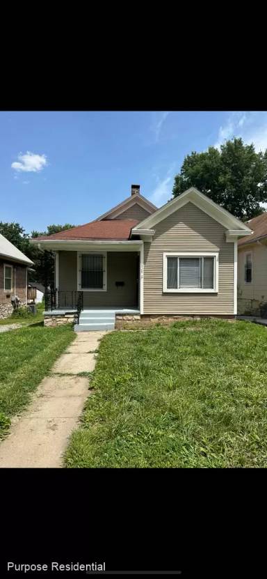 Main picture of 329 Brighton Ave