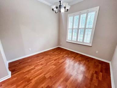 Main picture of 8531 SW 77th Ave