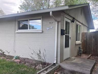 Main picture of 909 2nd St