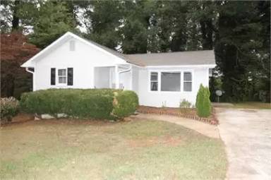 Main picture of 641 Overhill Dr