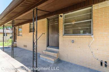 Main picture of 5674 Akra Ave