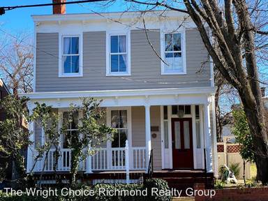Main picture of 439 S Sycamore St