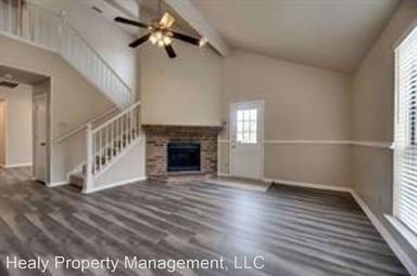 Main picture of 1112 Old Barn Ln