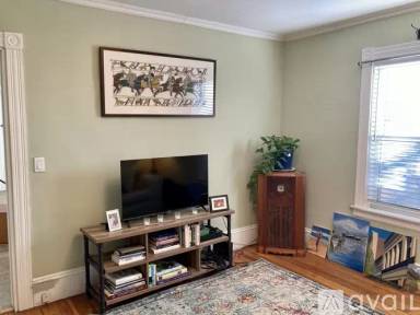 Main picture of 77 Mulberry St