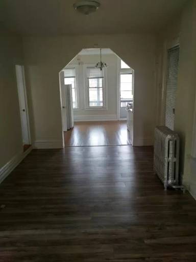 Main picture of 1420 W 18th St