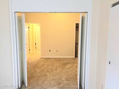 Main picture of 2305 18th St NW