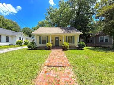 Main picture of 706 S Chester St