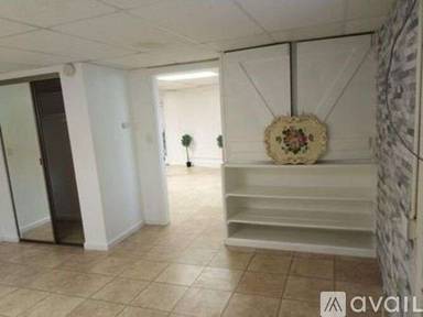 Main picture of 190 Lubeck Rd