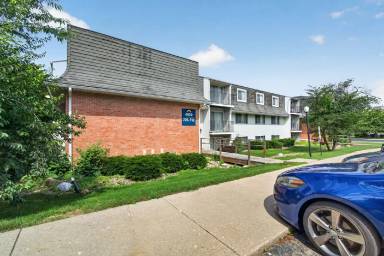 Main picture of 4019 W Hollow Creek Dr