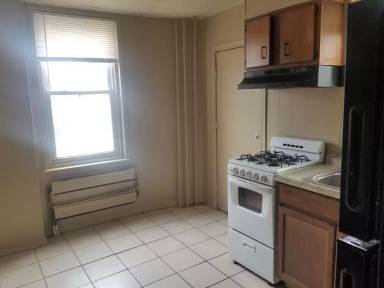 Main picture of 1832 Ruan St