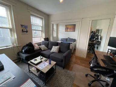 Main picture of 12 Colborne Rd & 164 Strathmore Rd Apartments