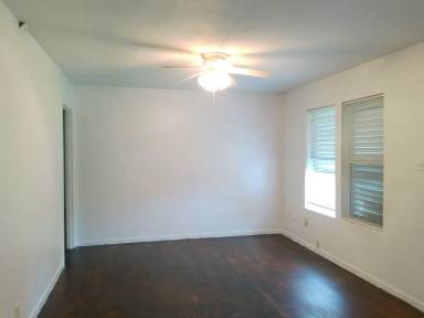 Main picture of 4326 Vestal St