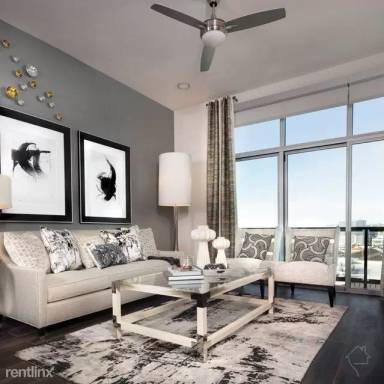 Main picture of Grand At Domain