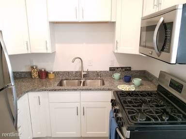 Main picture of 476 Terrace Blvd